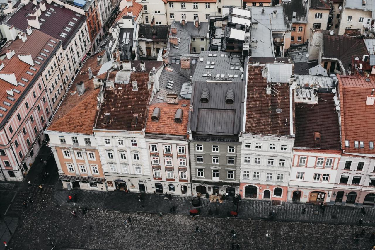 Luxury Apartment With Rynok Square View Lviv Exterior photo